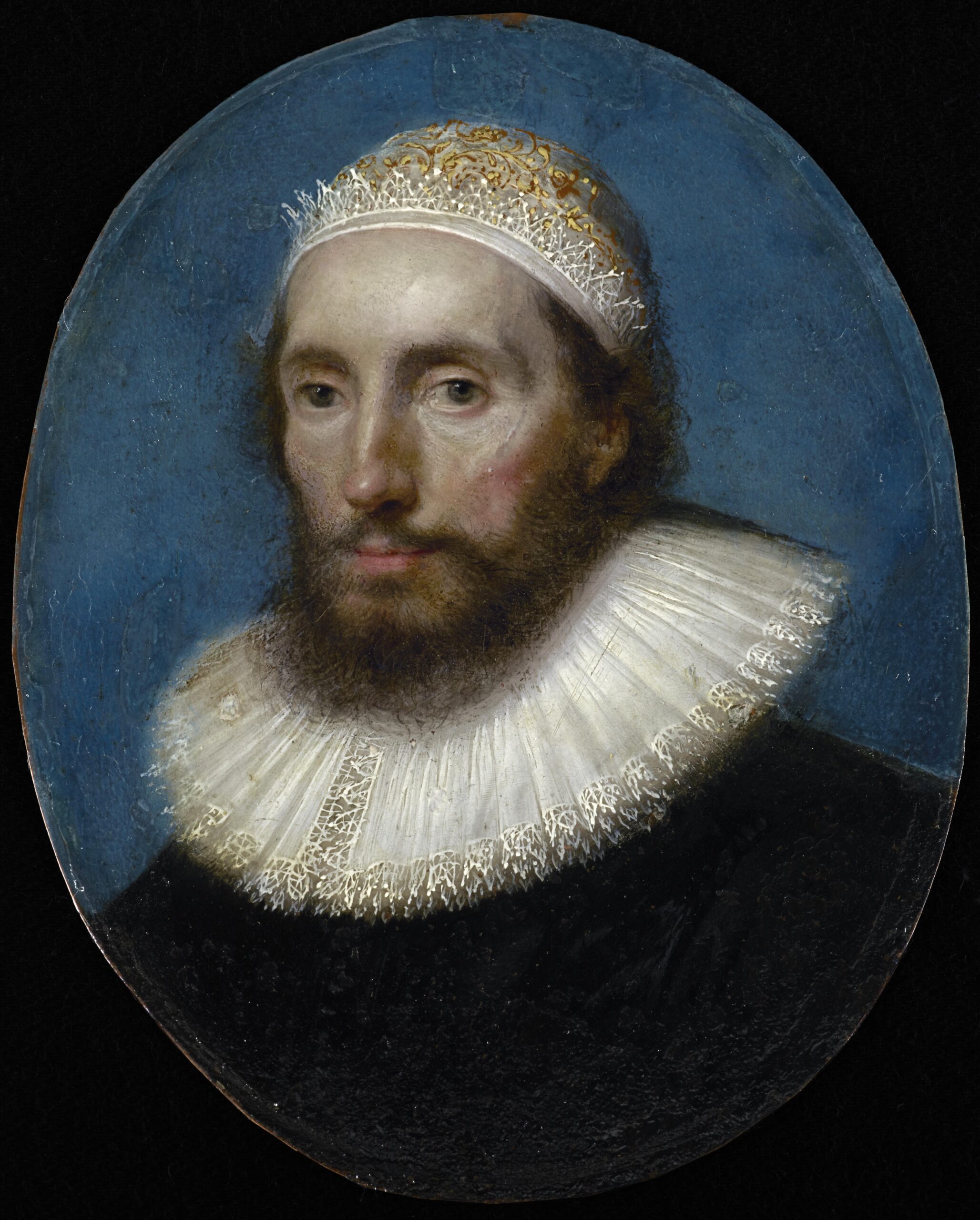 English School circa 1640, A Pair of Portraits depicting a Lady wearing a black a Bonnet and a Gentleman with a fine Brocade and Lace Cap - Rafael Valls